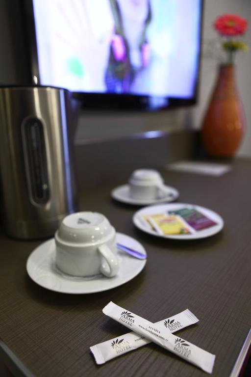 Arma Hotel Manisa Quarto foto